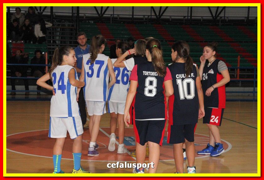 150228 Basket_U13F 054_tn.jpg